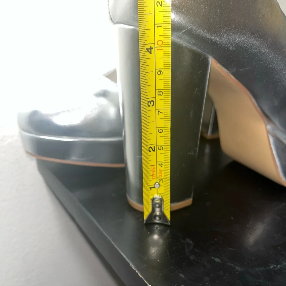 Perphy Platform Mary Janes Block Heels Pumps for Women Metallic Silver Sz 8 - Picture 11 of 12